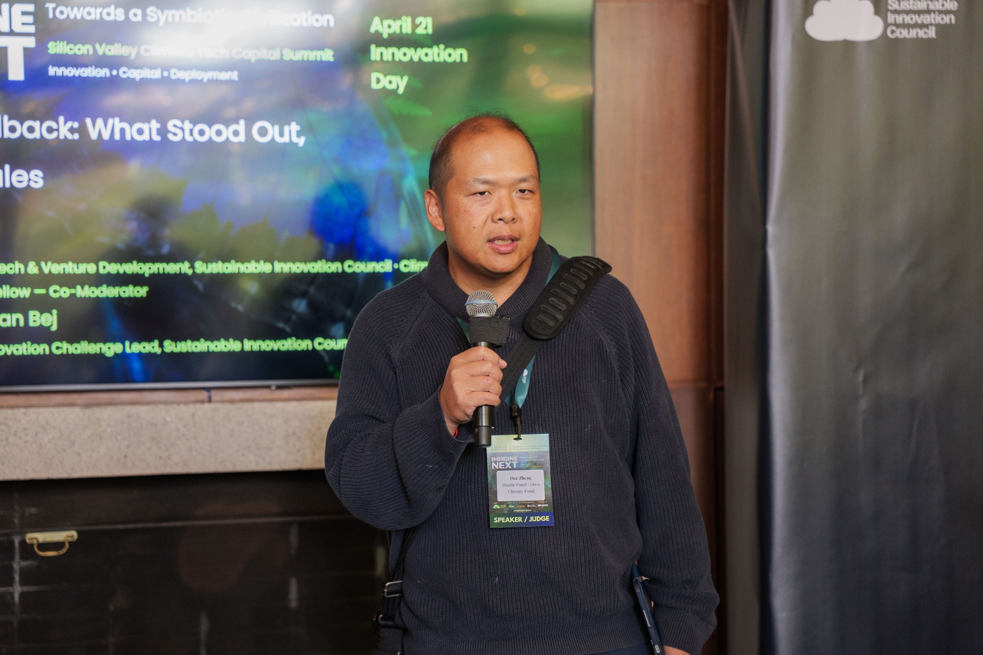 Judge Dee Zheng of Hustle Fund / Orca Climate Fund sharing feedback